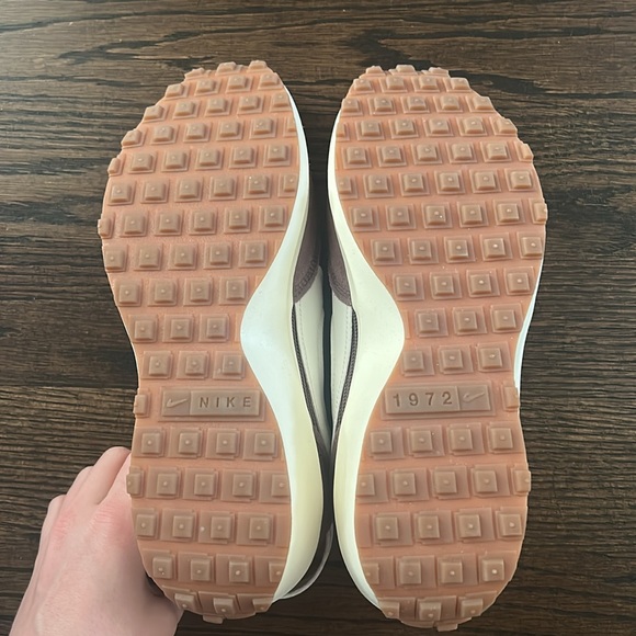 Brand New Nike Waffle Debut Vintage Running Shoes Women’s Size 10 - Picture 5 of 6